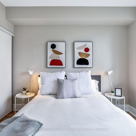 Downtown Suites With Free Parking Toronto Exterior photo